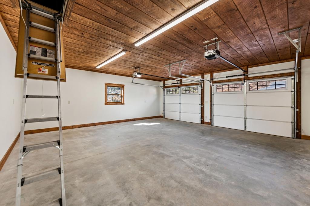 290 Weaver Creek Overlook