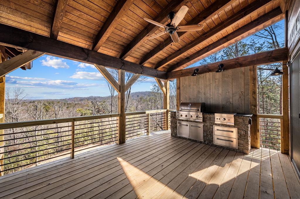 290 Weaver Creek Overlook