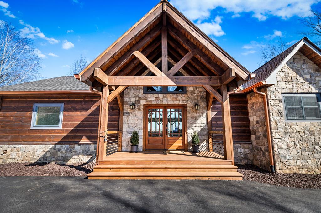 290 Weaver Creek Overlook