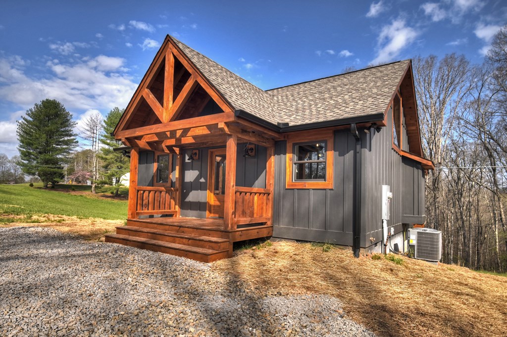 313 Barnes Chapel Road