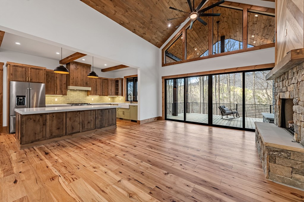 172 Grand Oaks Trail