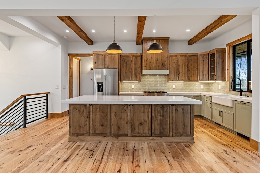 172 Grand Oaks Trail