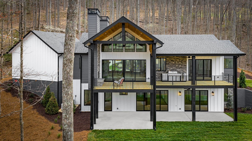 172 Grand Oaks Trail