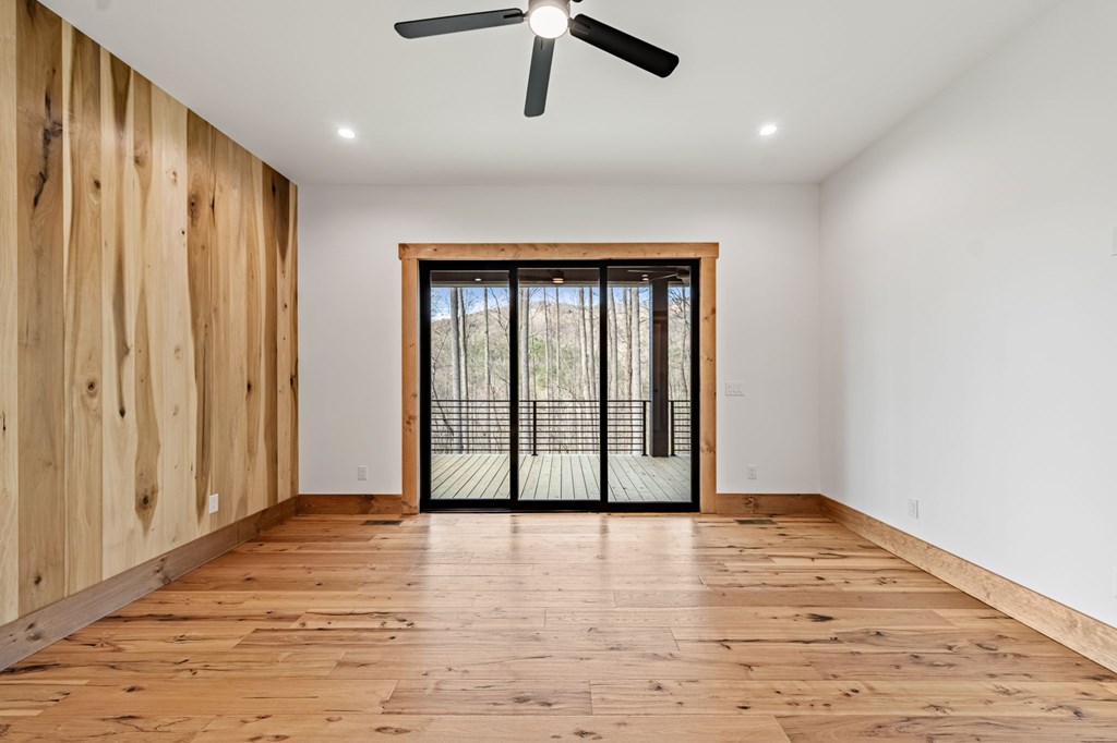 172 Grand Oaks Trail