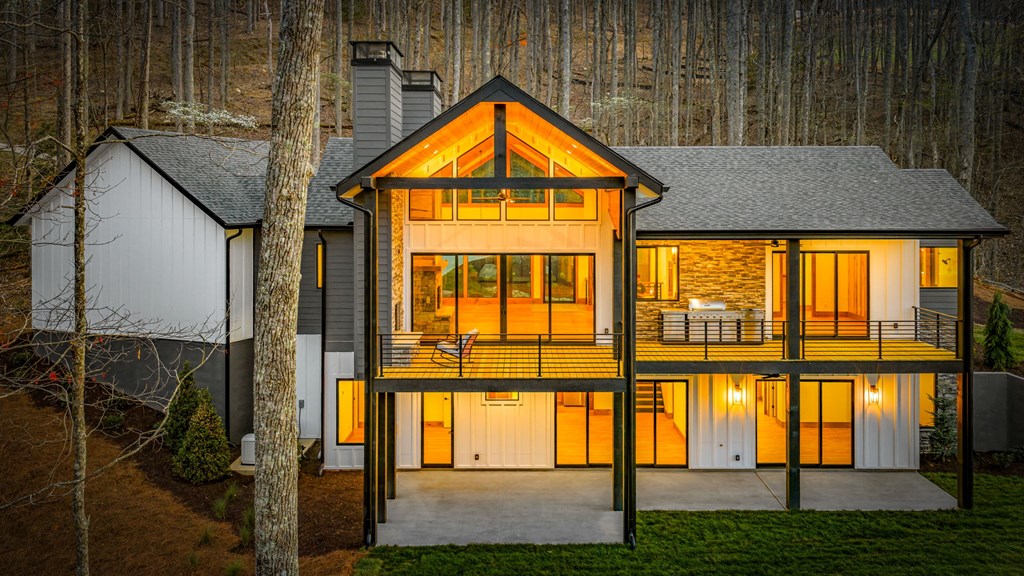 172 Grand Oaks Trail