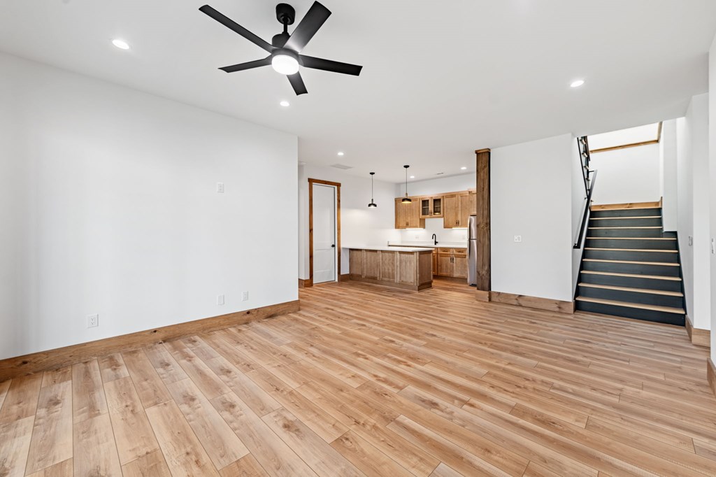 172 Grand Oaks Trail