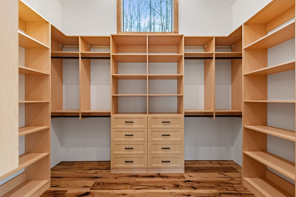 172 Grand Oaks Trail