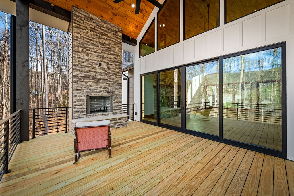 172 Grand Oaks Trail