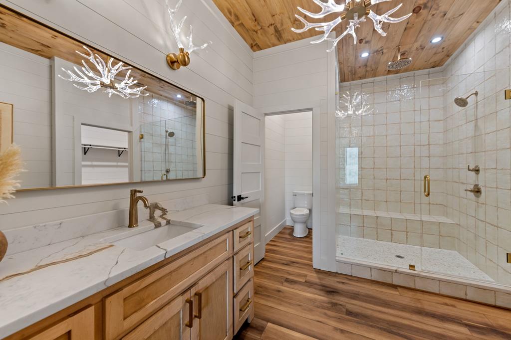 125 Stanley Creek Overlook