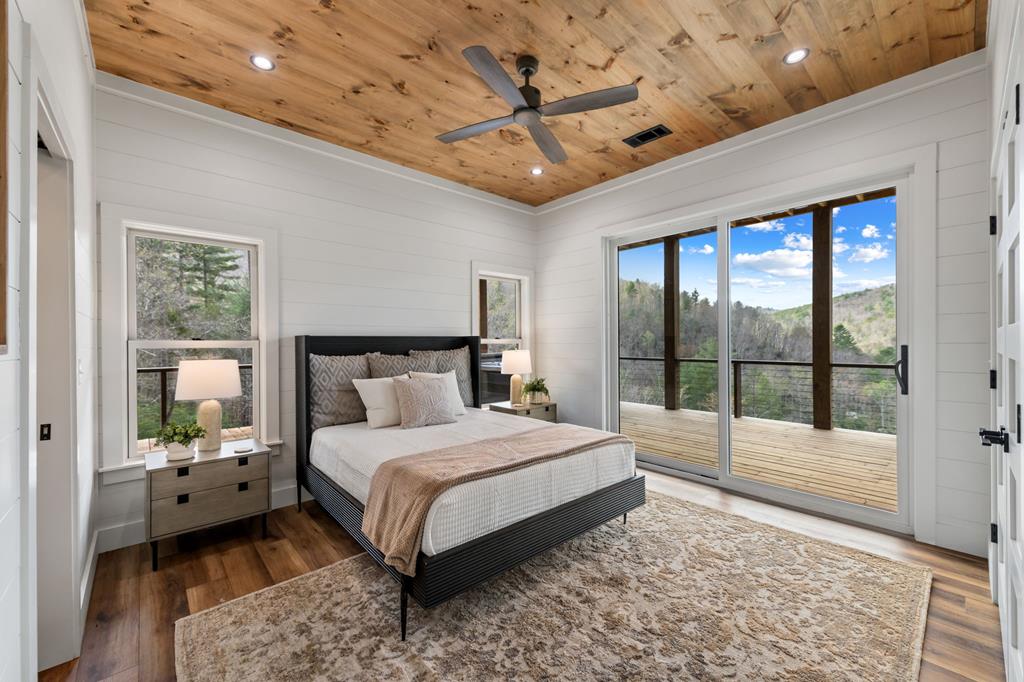 125 Stanley Creek Overlook