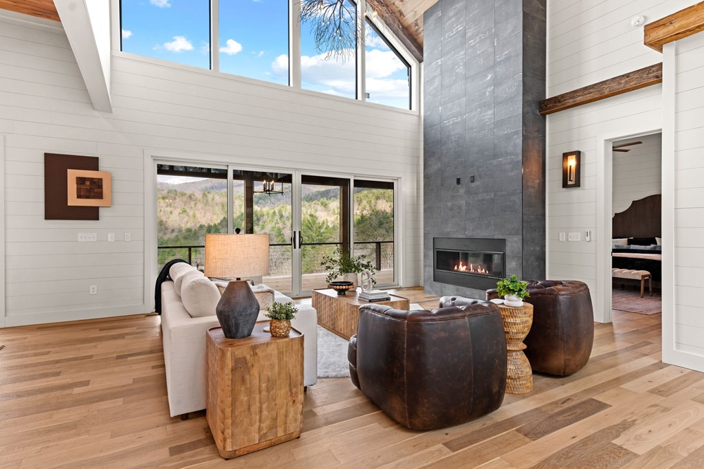 125 Stanley Creek Overlook