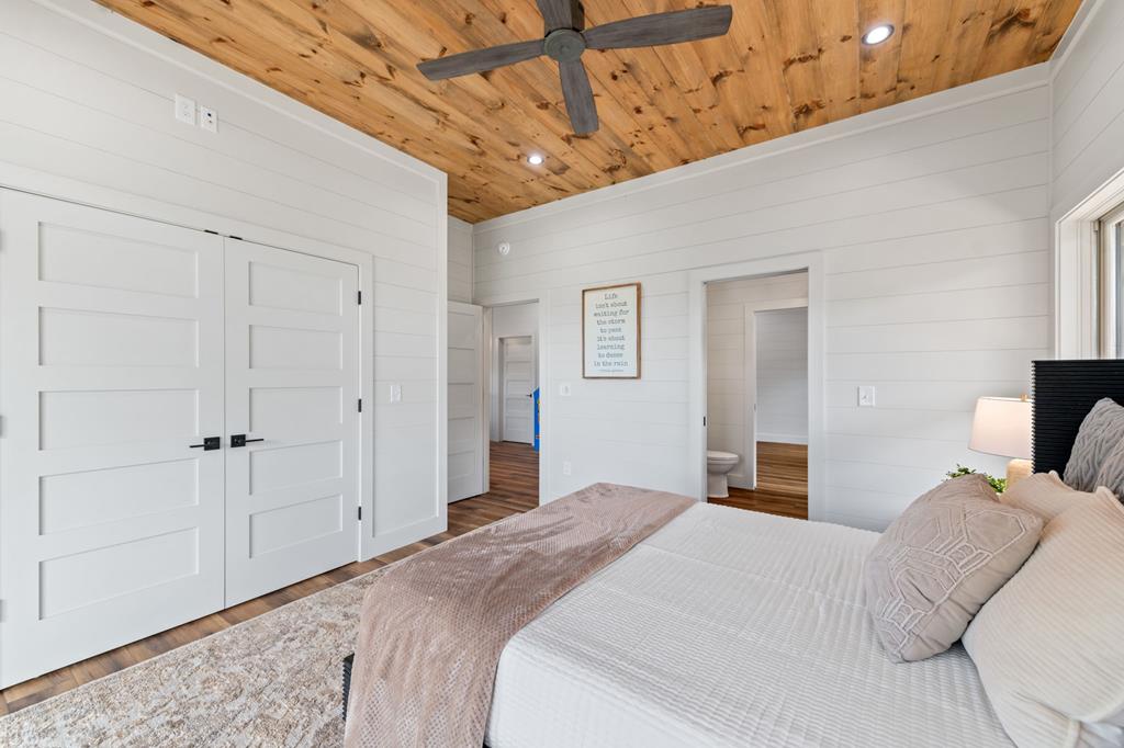 125 Stanley Creek Overlook