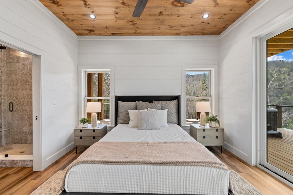 125 Stanley Creek Overlook