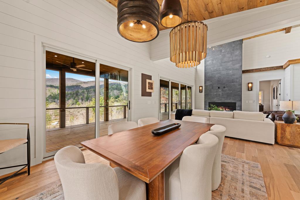 125 Stanley Creek Overlook