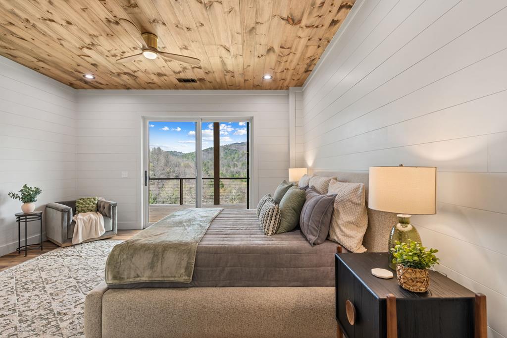 125 Stanley Creek Overlook