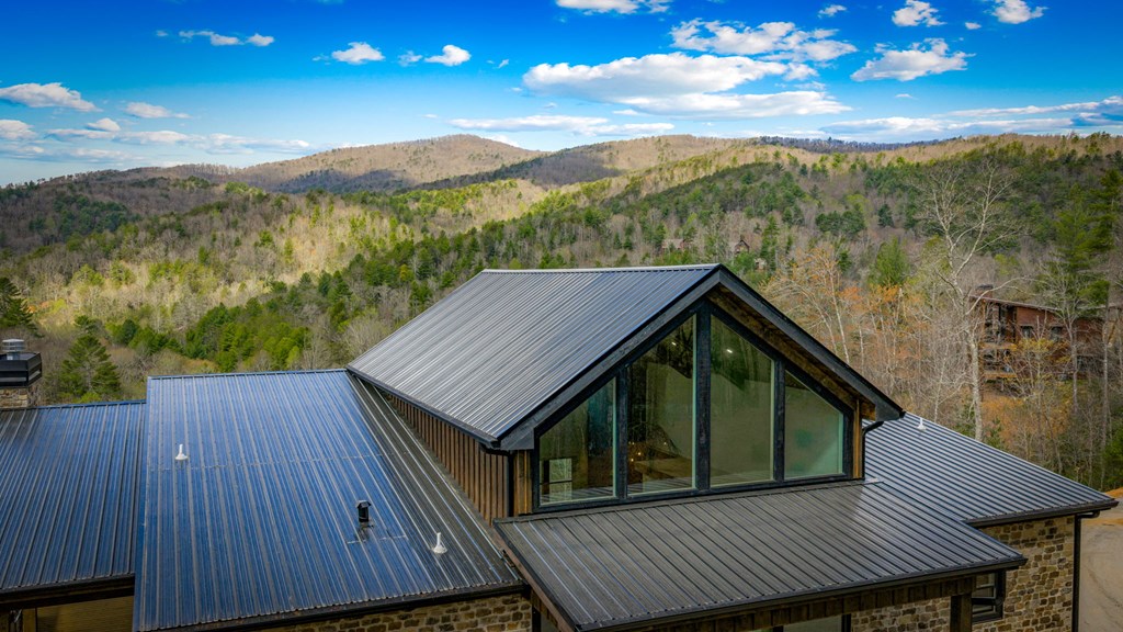 125 Stanley Creek Overlook