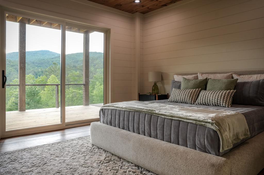 125 Stanley Creek Overlook