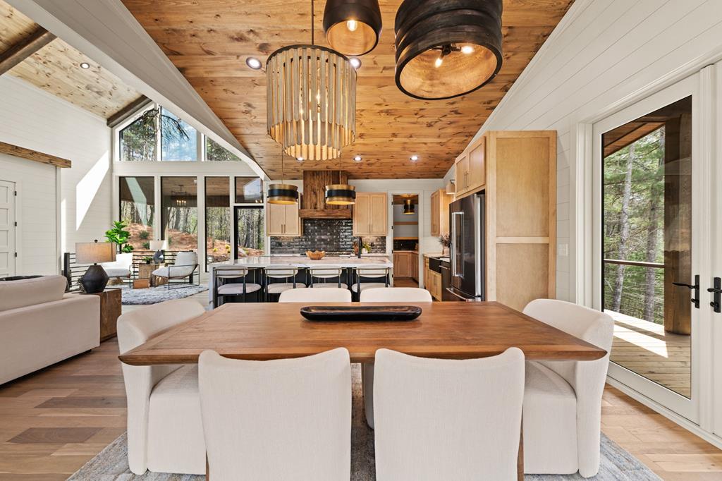 125 Stanley Creek Overlook