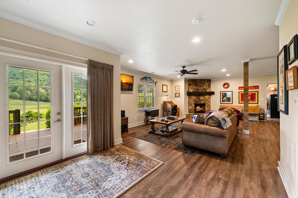 270 Ausburn Road