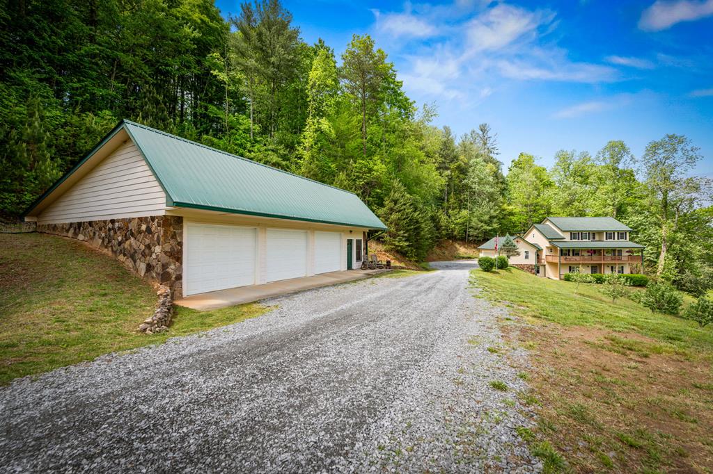 270 Ausburn Road