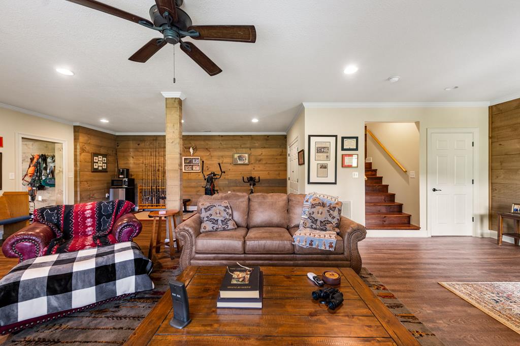 270 Ausburn Road