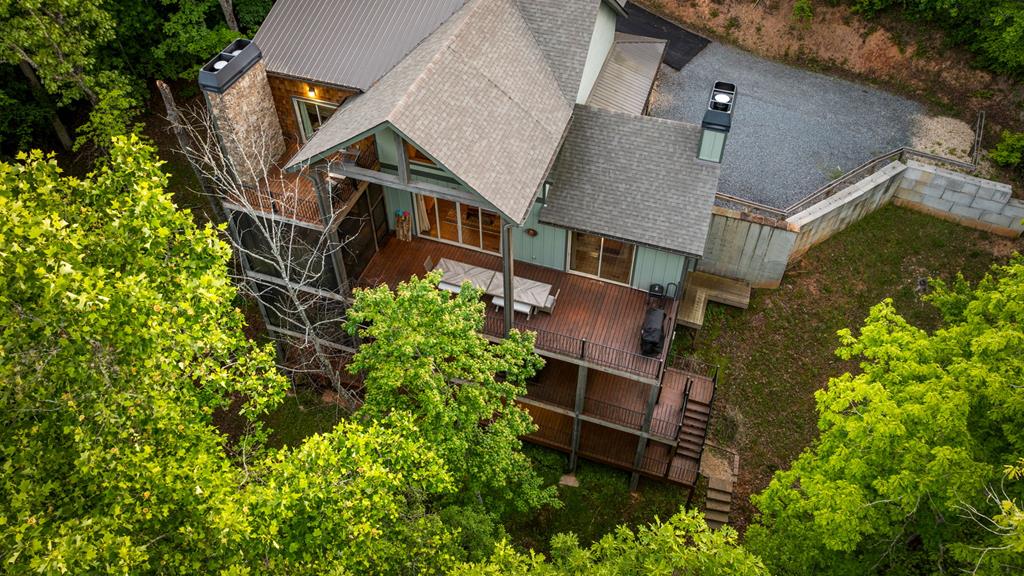 152 N Hiawatha Trail
