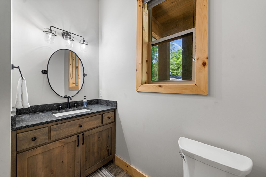 152 N Hiawatha Trail