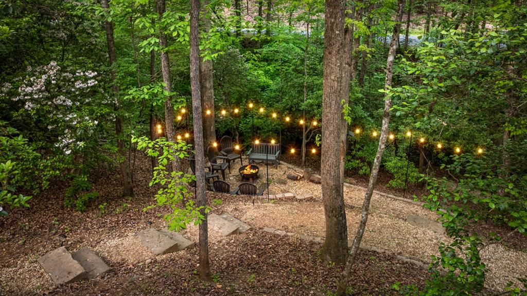 152 N Hiawatha Trail