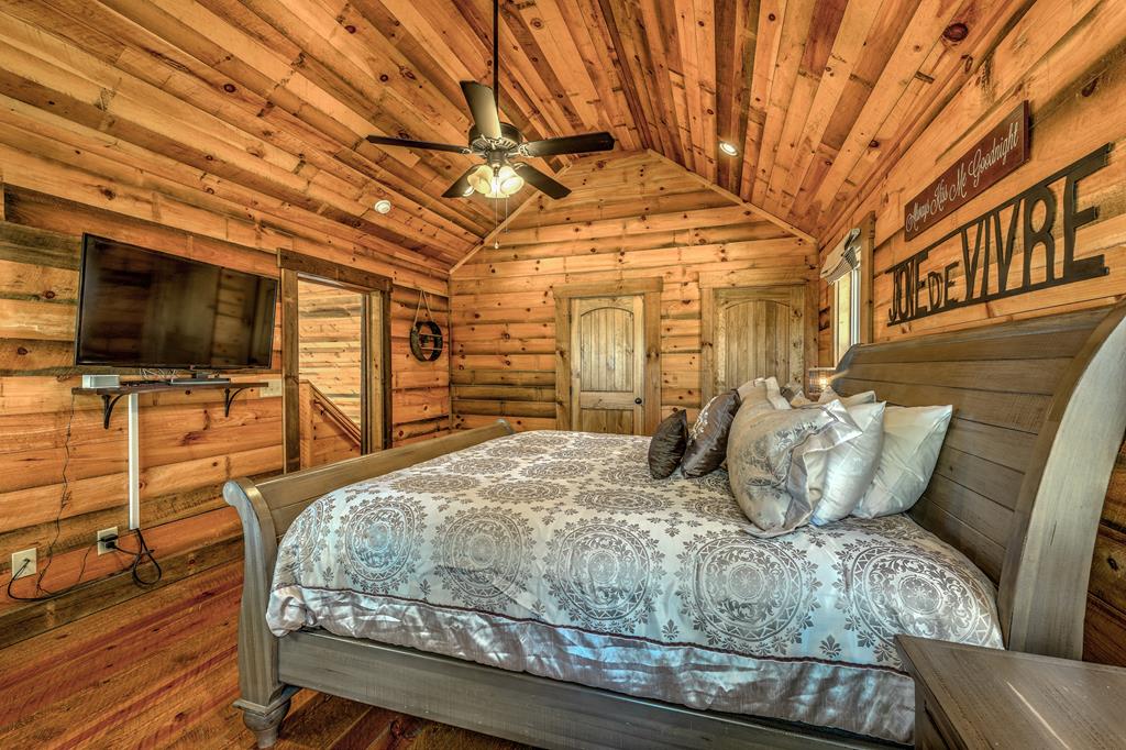 300 Cloudland Trace