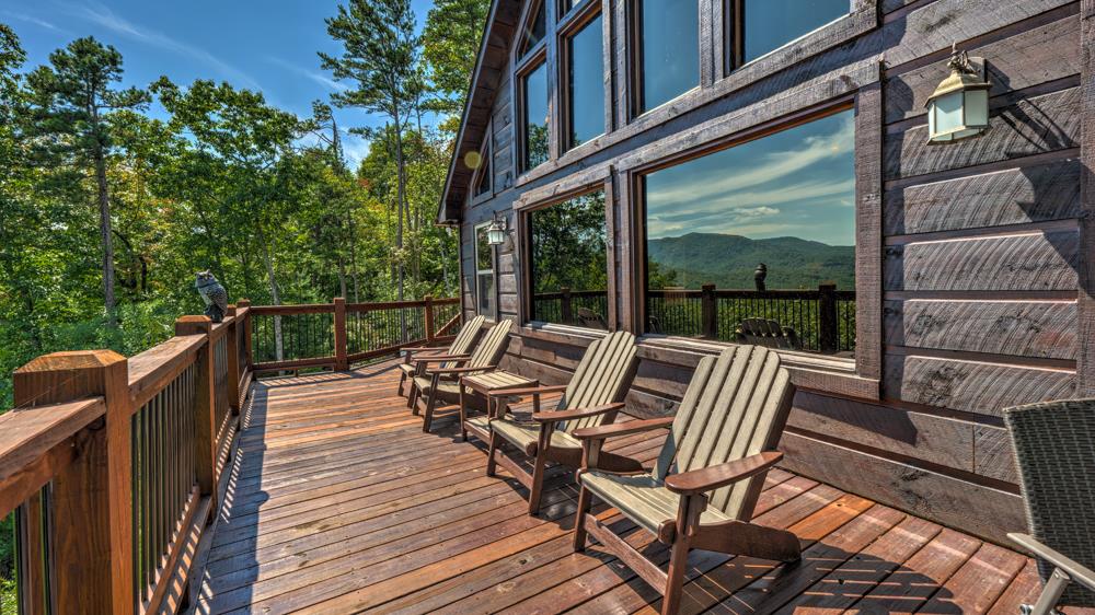 300 Cloudland Trace
