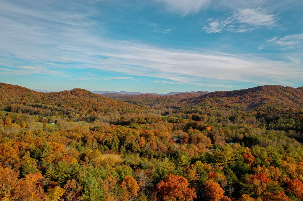 300 Cloudland Trace