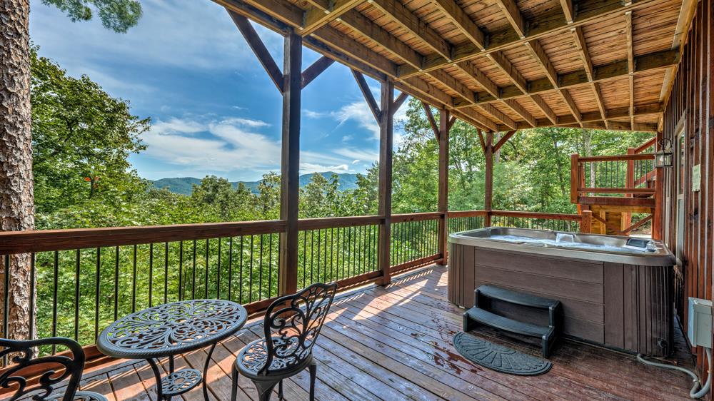 300 Cloudland Trace