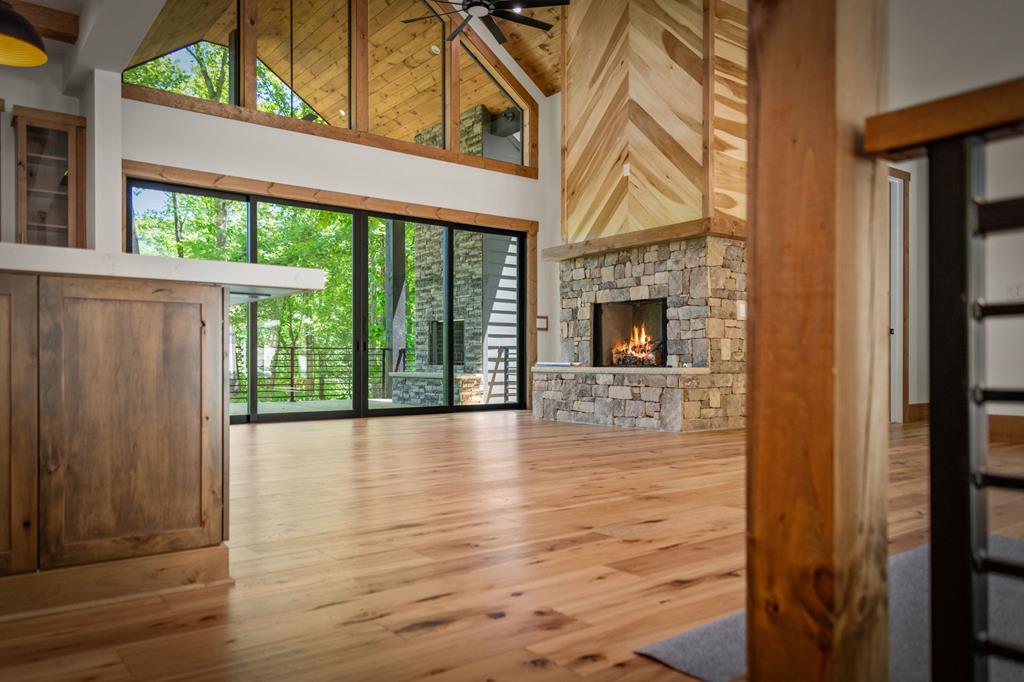 172 Grand Oaks Trail
