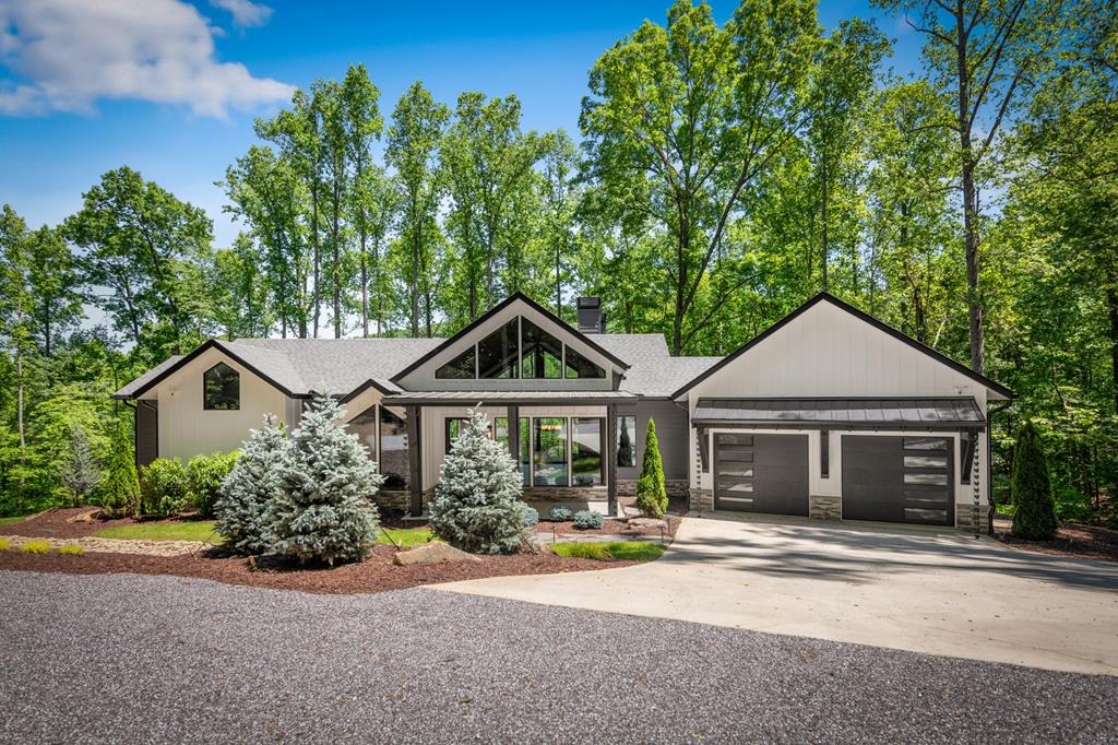 172 Grand Oaks Trail