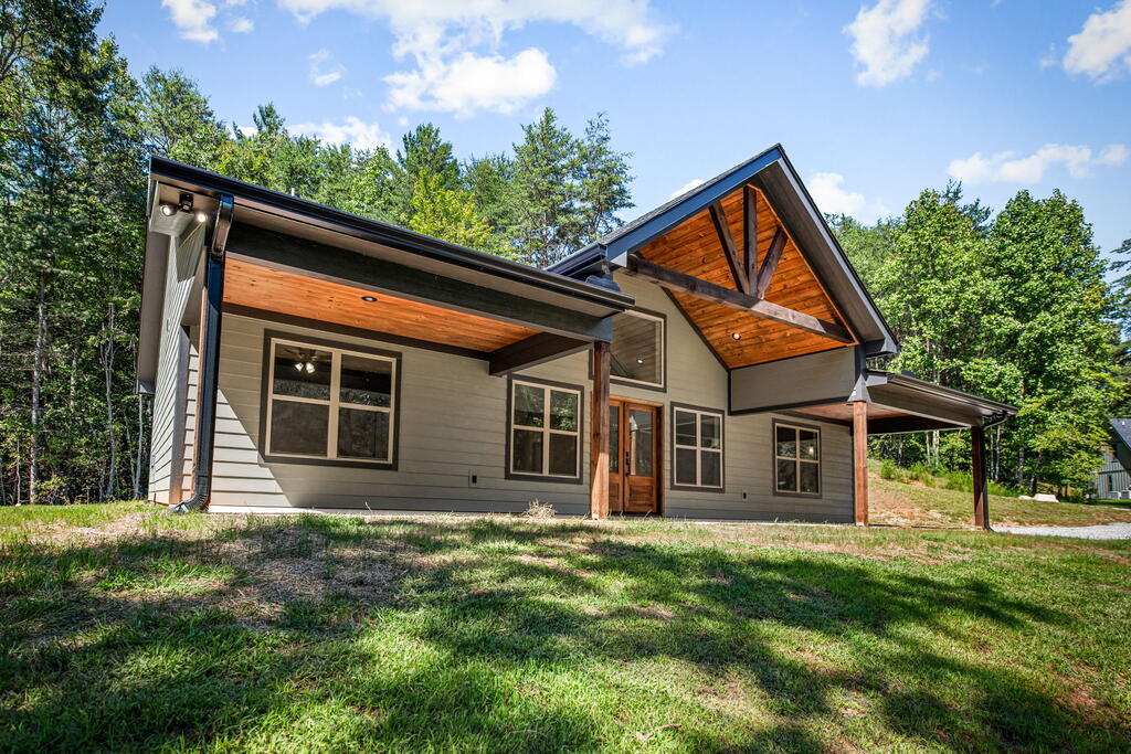 23 Big Pine Drive