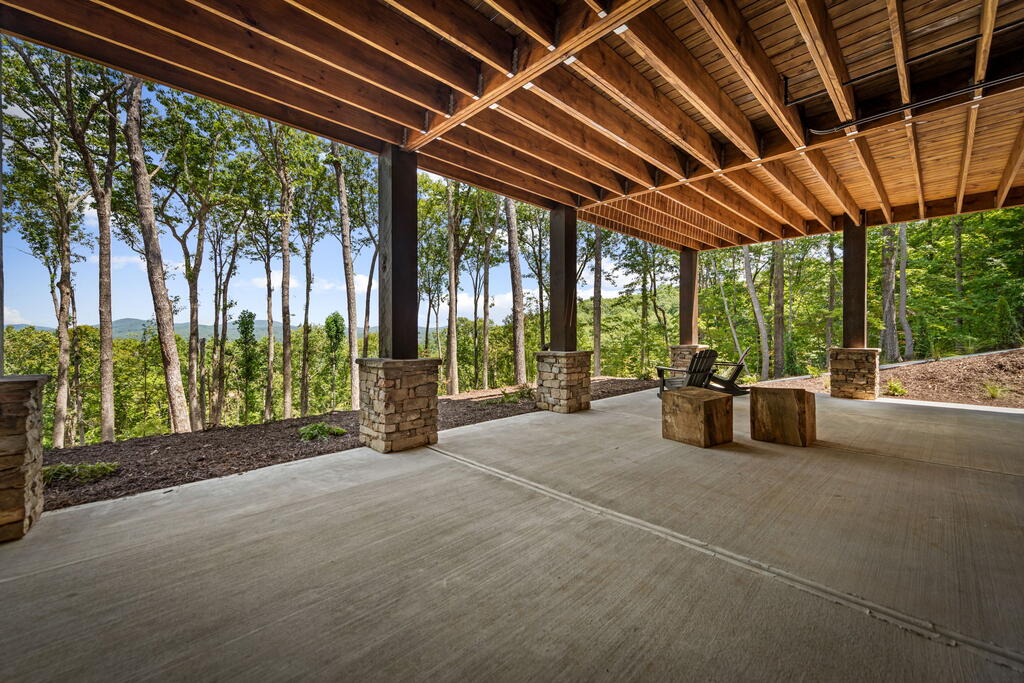 210 Hemptown Overlook