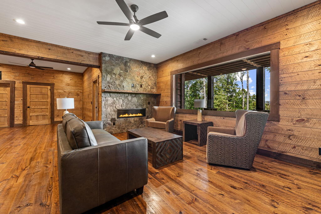 210 Hemptown Overlook