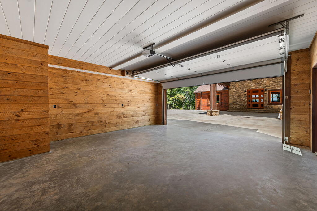 210 Hemptown Overlook