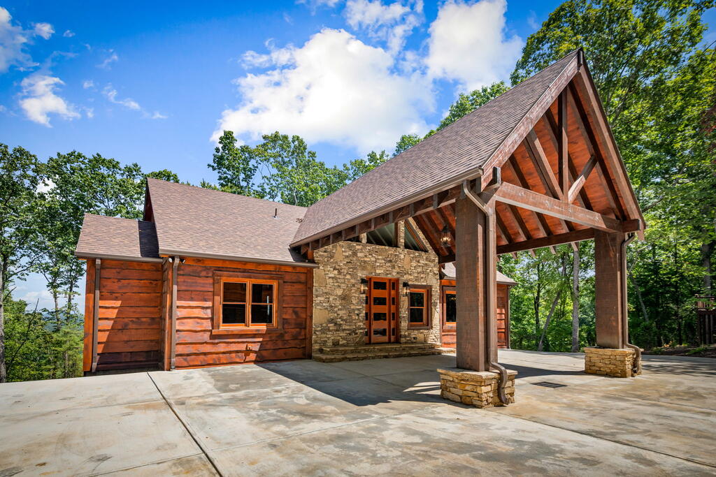 210 Hemptown Overlook