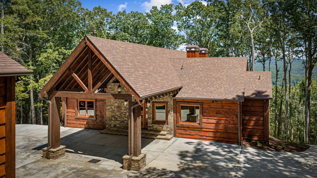 210 Hemptown Overlook