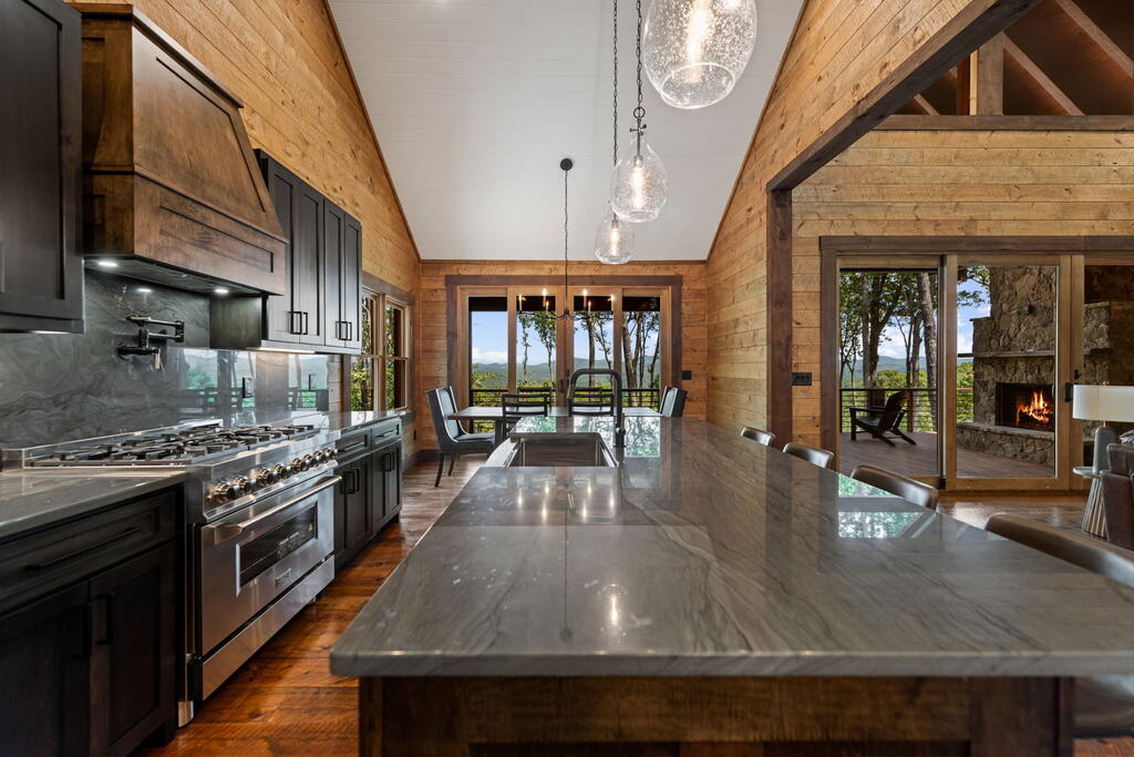 210 Hemptown Overlook
