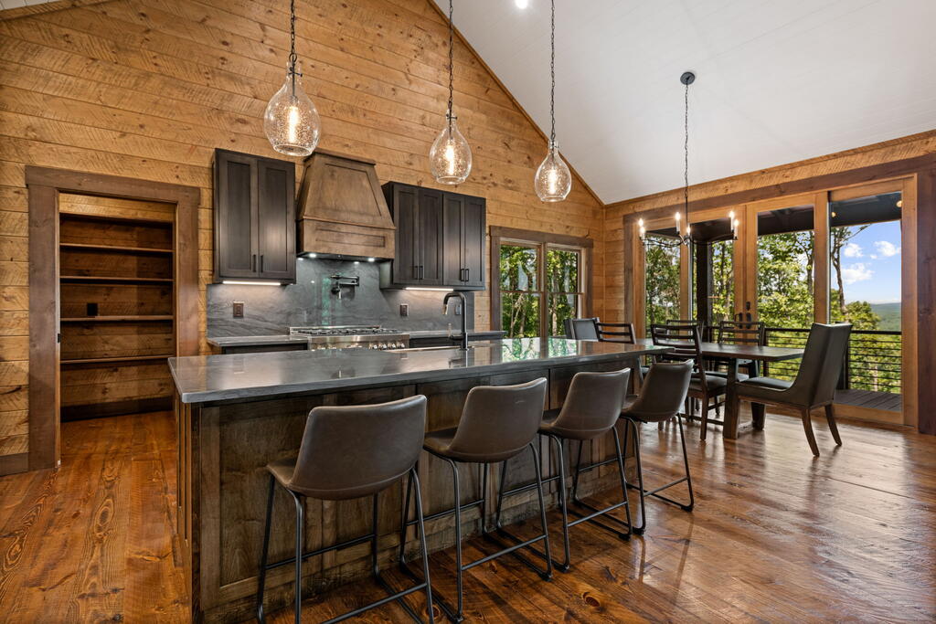 210 Hemptown Overlook
