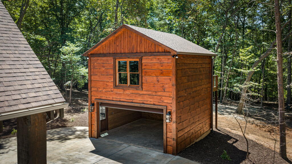 210 Hemptown Overlook