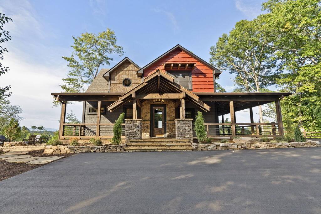 13 Hope Drive