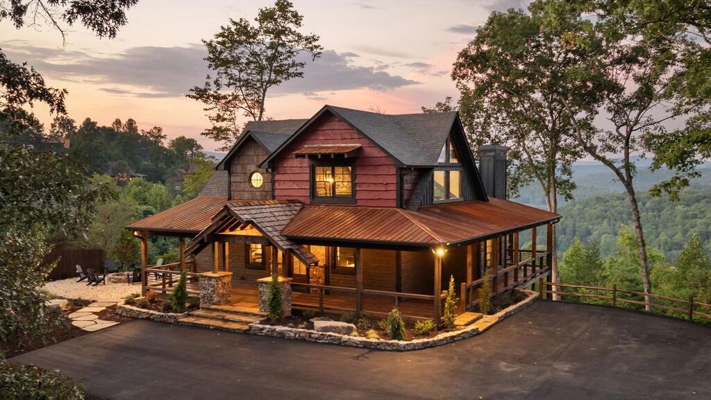 13 Hope Drive