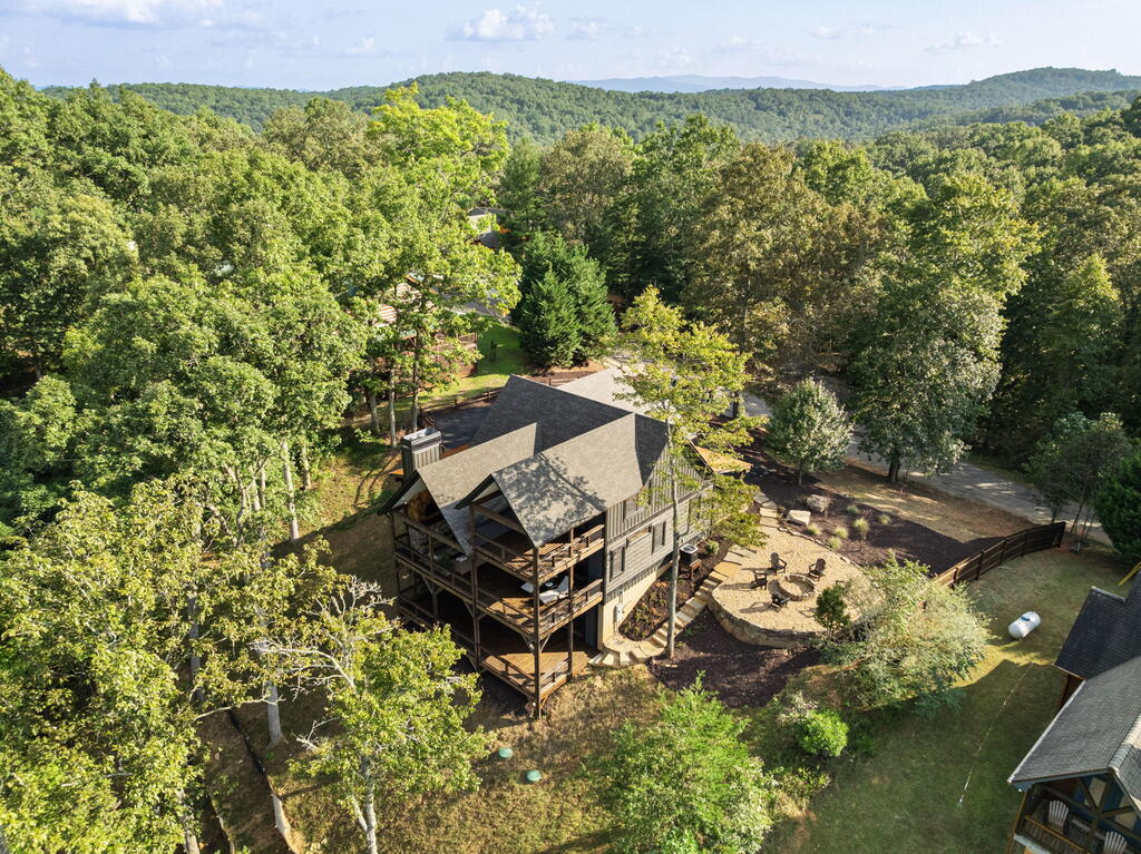 13 Hope Drive
