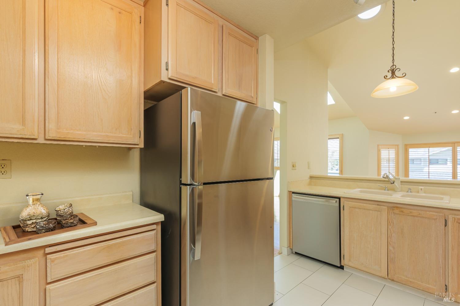 49 Birchwood Dr