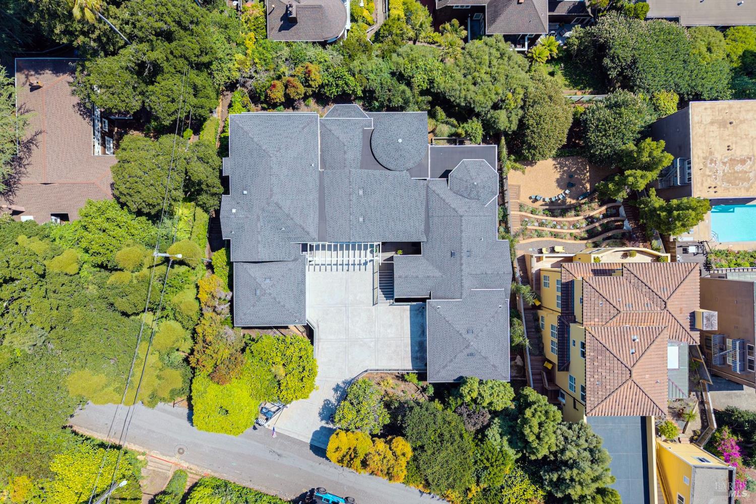 98 Harrison Avenue