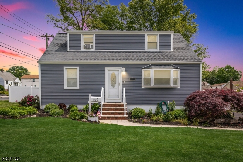 16 Harold Ave