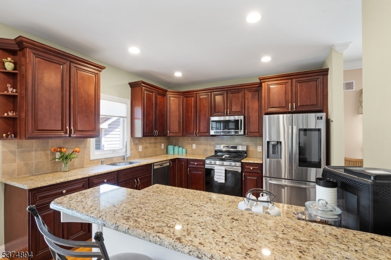 11 Oleander Way